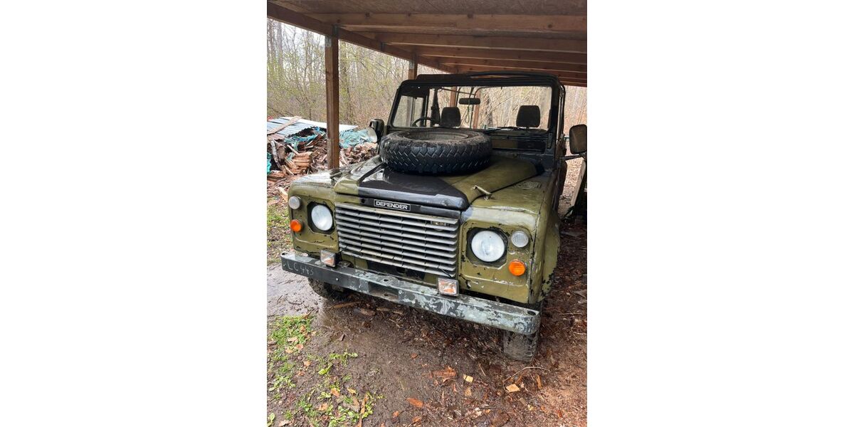 Land Rover Defender 129.500 km 9.000 &euro; Radeberg 01454