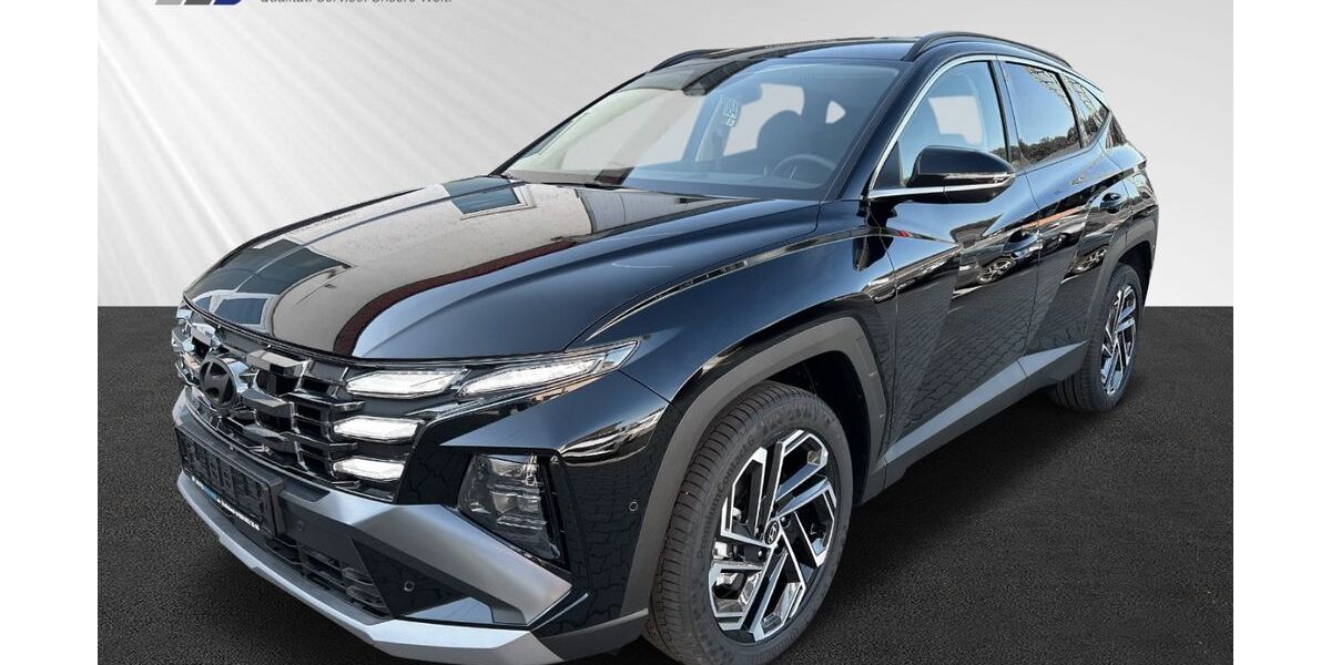 Hyundai TUCSON 17.250 km 35.340 &euro; Dresden / Radebeul 01445