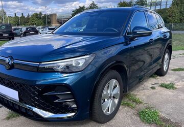 VW Tiguan 12.561 km 43.500 &euro; Dresden 01139