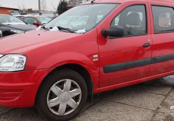 Dacia Logan 221.000 km 1.200 &euro; Dresden 01237