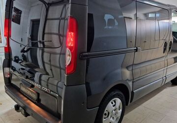 Opel Vivaro 124.000 km 14.999 &euro; Dresden 01139