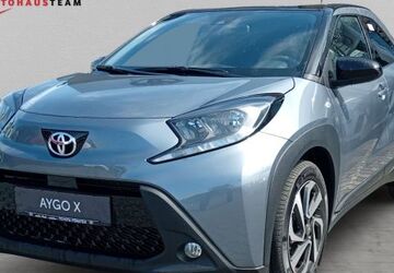 Toyota Aygo (X) 3.500 km 17.440 &euro; Pirna 01796
