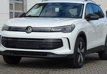 VW Tiguan 6.000 km 43.300 &euro; Meißen 01662