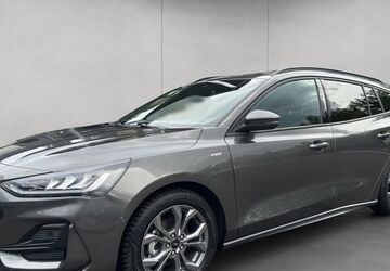 Ford Focus 1.500 km 24.940 &euro; Dresden 01159