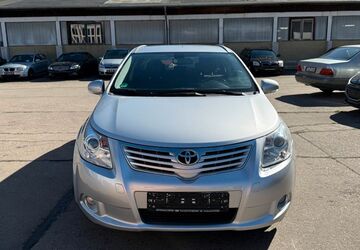 Toyota Avensis 179.552 km 6.200 &euro; Dresden 01159