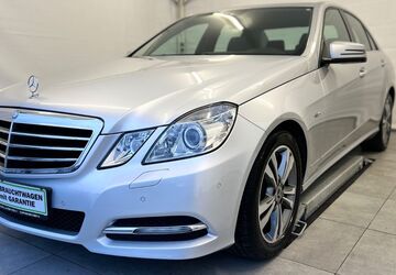 Mercedes-Benz E 300 81.000 km 18.970 &euro; Dresden 01067