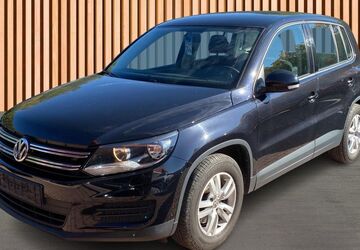 VW Tiguan 73.996 km 9.880 &euro; Dresden 01328
