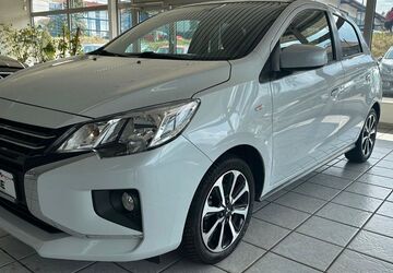 Mitsubishi Space Star 32.956 km 12.499 &euro; Kesselsdorf 01723