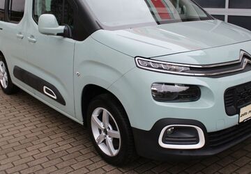 Citroen Berlingo 91.000 km 15.900 &euro; Radebeul-Dresden 01445