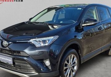 Toyota RAV 4 157.108 km 14.990 &euro; Pirna 01796