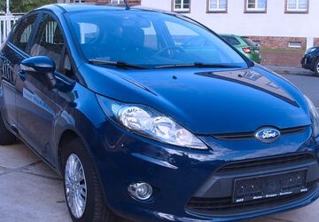 Ford Fiesta 49.800 km 4.990 &euro; Dresden 01129