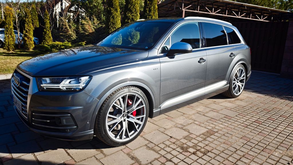 Audi SQ7 279.658 km 30.600 &euro; Dresden 01139