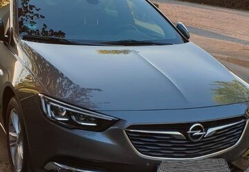 Opel Insignia 60.550 km 17.500 &euro; Radeberg 01454