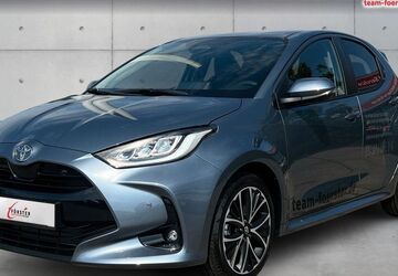 Toyota Yaris 2.500 km 26.640 &euro; Pirna 01796