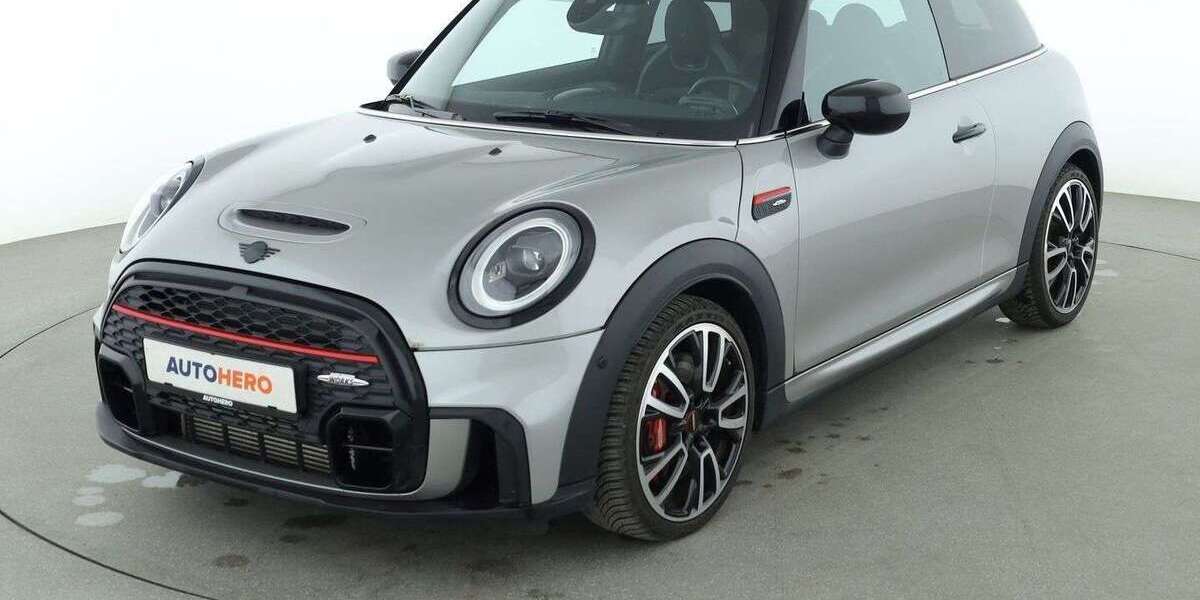 Mini John Cooper Works 19.231 km 32.600 &euro; Dresden 01187