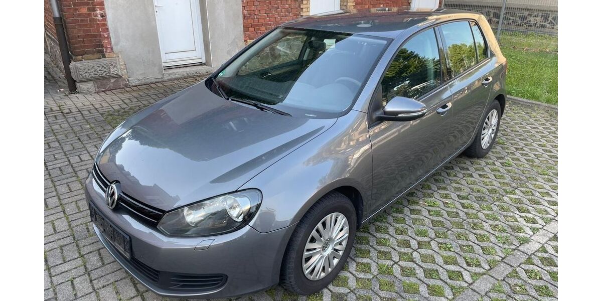 VW Golf 241.000 km 5.999 &euro; Dresden 01139