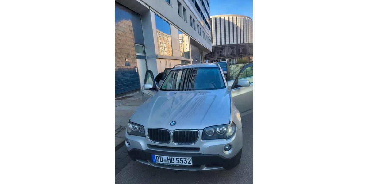 BMW X3 264.000 km 5.700 &euro; Dresden 01069