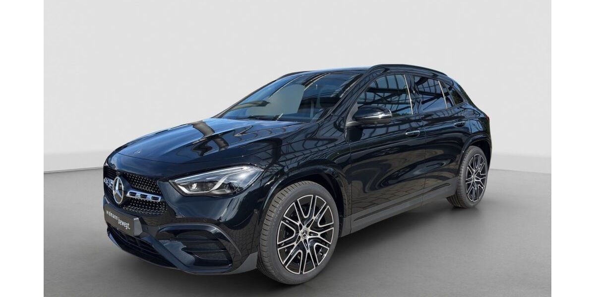 Mercedes-Benz GLA 180 8.000 km 38.840 &euro; Meißen 01662