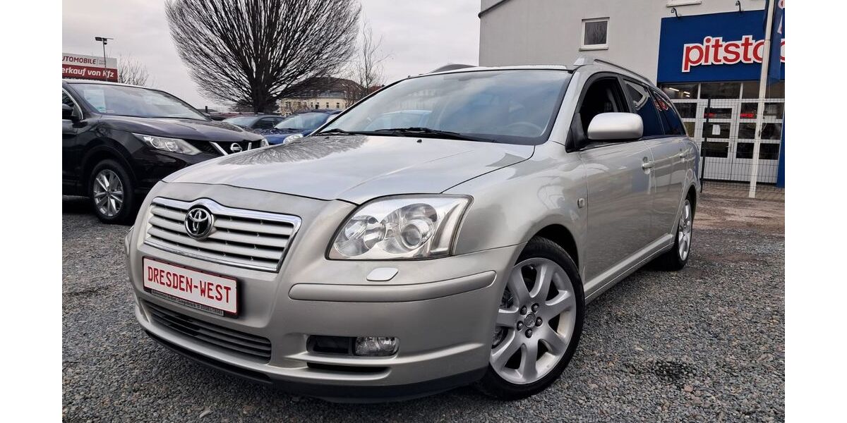 Toyota Avensis 136.000 km 4.999 &euro; Dresden 01159