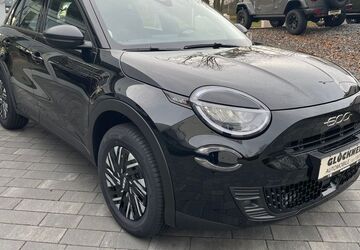 Fiat 600 11.825 km 29.950 &euro; Dresden 01109