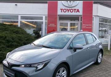 Toyota Corolla 71.400 km 16.890 &euro; Dresden 01259