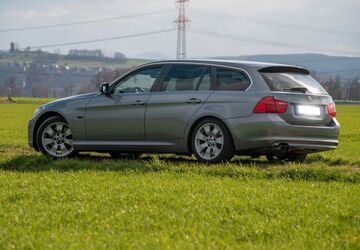 BMW 330 259.000 km 9.999 &euro; Dresden 01069