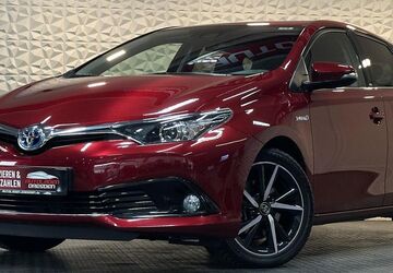 Toyota Auris 26.247 km 16.999 &euro; Heidenau 01809