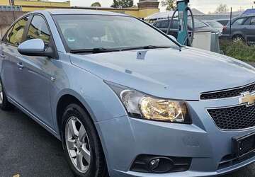 Chevrolet Cruze 165.000 km 3.200 &euro; Dresden 01257