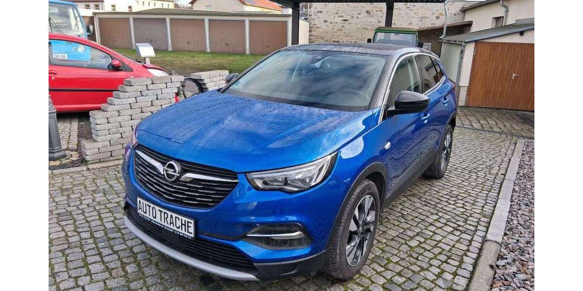 Opel Grandland X 92.628 km 12.300 &euro; Dresden 01237