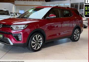 SsangYong Tivoli 64.560 km 13.890 &euro; Dresden 01328