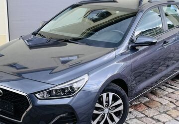 Hyundai i30 67.763 km 12.890 &euro; Dresden 01257
