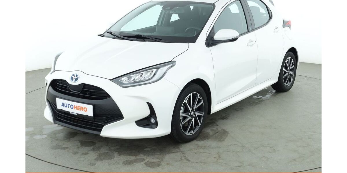 Toyota Yaris 18.597 km 18.650 &euro; Dresden 01187