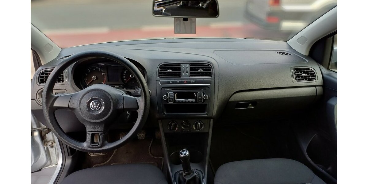 VW Polo Trendline 98.850 km 5.995 &euro; Meißen 01662