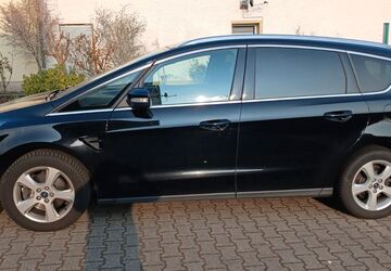 Ford S-Max 95.735 km 16.700 &euro; Niederau 01689