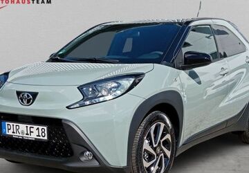Toyota Aygo (X) 2.500 km 17.340 &euro; Pirna 01796