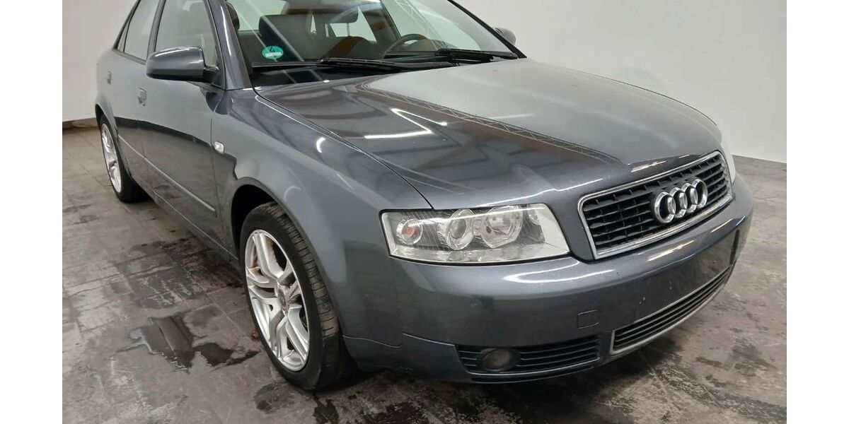 Audi A4 248.213 km 1.800 &euro; Bannewitz 01728