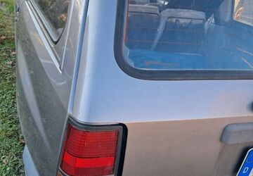 Opel Corsa 125.000 km 1.900 &euro; Dresden 01069