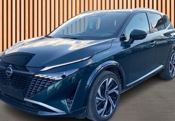 Nissan Qashqai 10.629 km 29.980 &euro; Dresden 01328