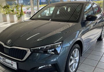 Skoda Scala 48.000 km 17.999 &euro; Kesselsdorf 01723