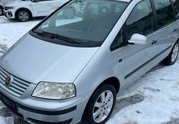 VW Sharan 219.000 km 1.999 &euro; Dresden 01139