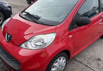 Peugeot 107 85.465 km 2.499 &euro; Heidenau bei Dresden 01809