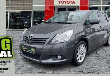 Toyota Verso 140.445 km 8.990 &euro; Dresden 01139