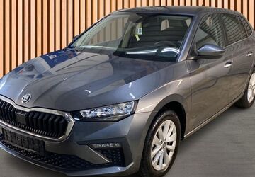 Skoda Scala 11.868 km 18.980 &euro; Dresden 01328
