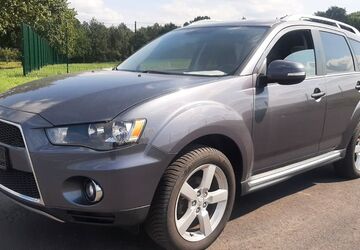 Mitsubishi Outlander 129.500 km 4.990 &euro; Dresden 01259