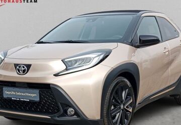 Toyota Aygo (X) 18.278 km 15.990 &euro; Pirna 01796