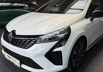 Renault Clio 10.422 km 17.490 &euro; Dresden 01257