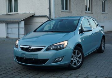 Opel Astra 173.500 km 3.000 &euro; Dresden 01067