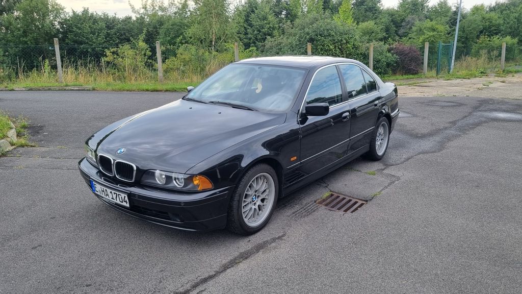 BMW 525 196.000 km 9.400 &euro; Freital 01705