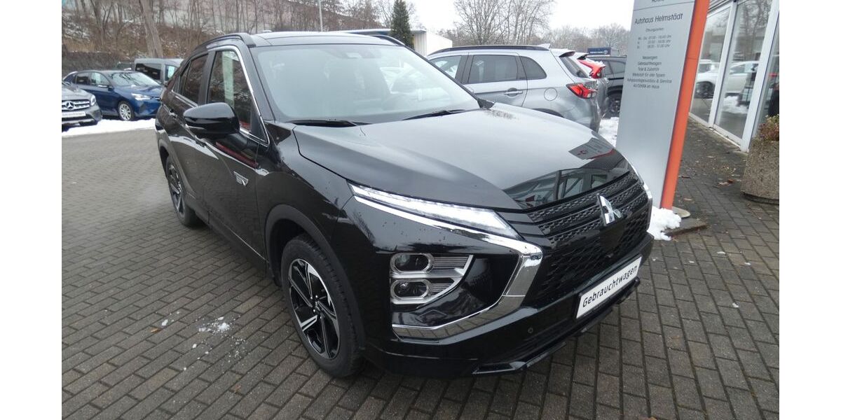 Mitsubishi Eclipse Cross 47.919 km 23.890 &euro; Radebeul 01445