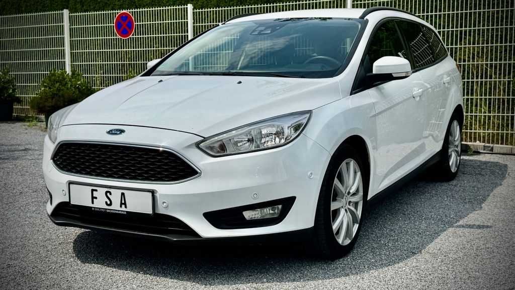 Ford Focus 100.000 km 9.999 &euro; Dresden 01259
